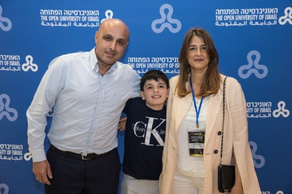 3 מתוך 610